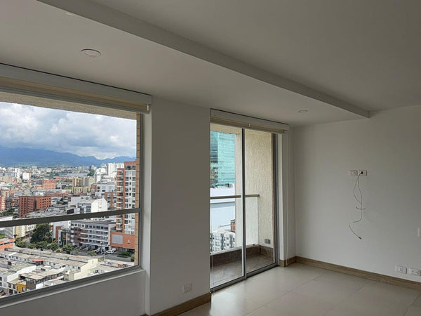 Apartamento en arriendo en Multiplaza con completas zonas sociales